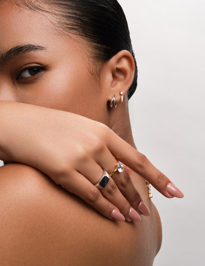 Tusk Curved Studs In Gold