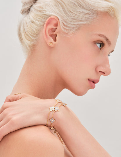 Primrose Clover Studs In Gold