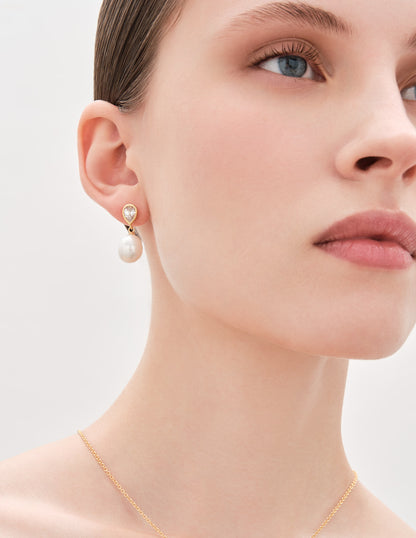 Freshwater Pearl & Crystal Stud In Gold