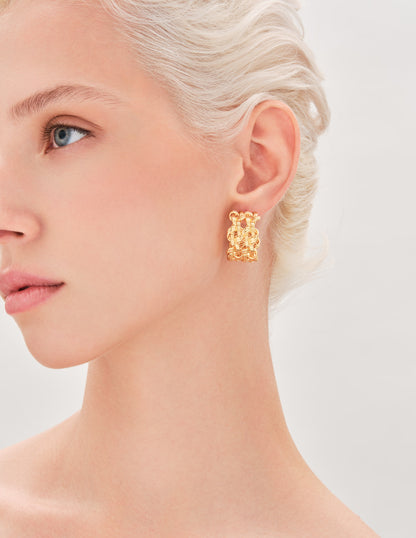 Icons Knotted Chain Hoops In Gold