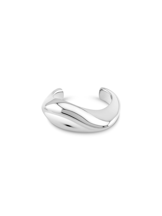 Fluidity Single Ear Cuff In Silver