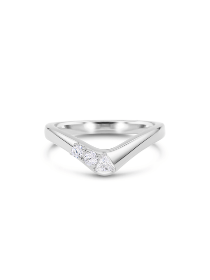 Pavé V-Shaped Cluster Ring in Silver