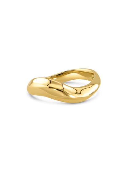 Fluidity Ridge Ring in Gold