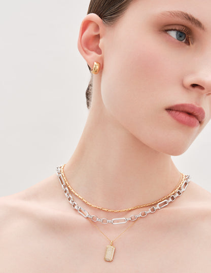 Thin Rounded Snake Chain Necklace In Gold