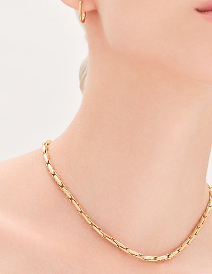 Snake Chain Necklace In Gold