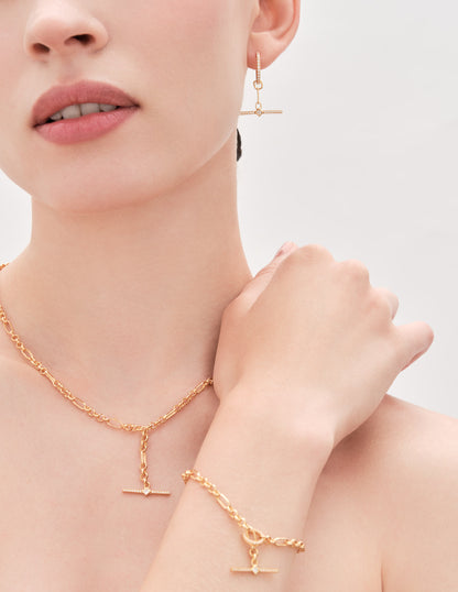 Crystal Bar Necklace in Gold
