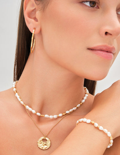 Aurum Pearl Beaded Necklace In Gold