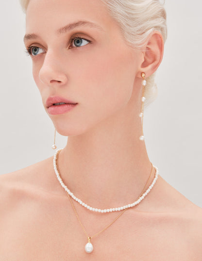 Celestial Seed Pearl Beaded Necklace In Gold
