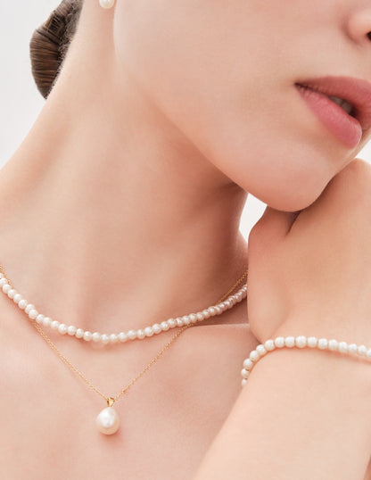 Celestial Seed Pearl Beaded Necklace In Gold