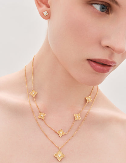 Primrose Clover Station Pendant Necklace