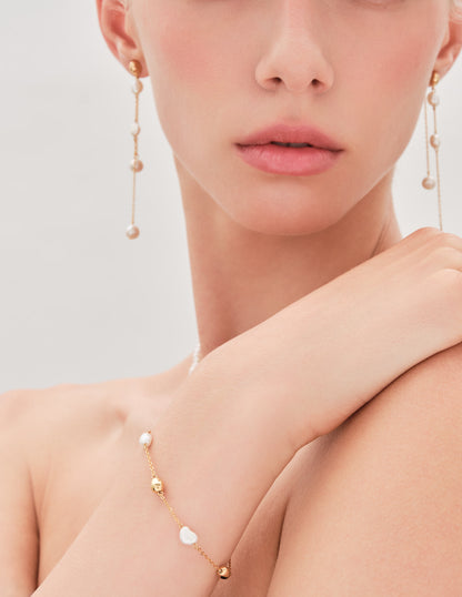 Pearl & Pebble Station Bracelet In Gold