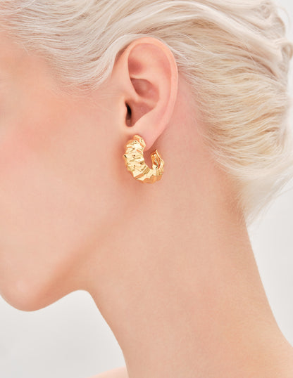 Icons Textured Hoops In Gold