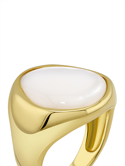 Irregular Mother-of-Pearl Signet Ring in Gold