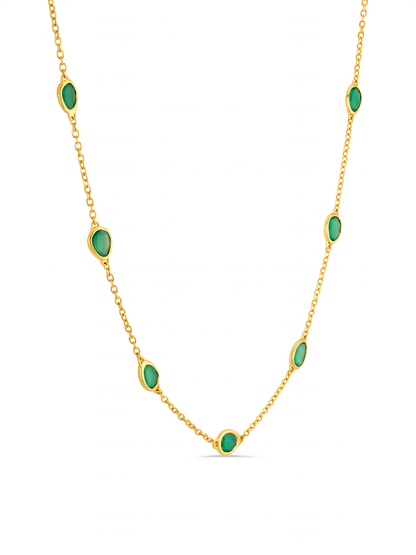 Pebble Agate Station Necklace in Gold