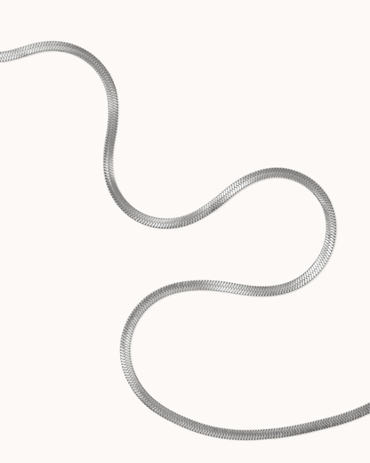 Snake Chain Necklace in Silver