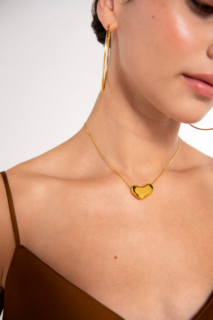 Short Bean Necklace