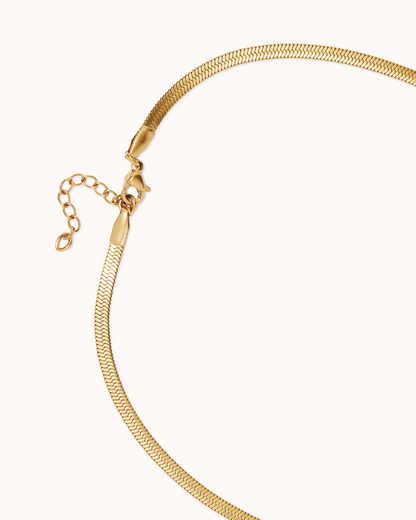 Snake Chain Necklace in Gold