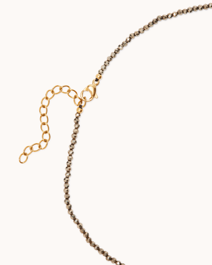 Semi-Precious Pearl Necklace in Black