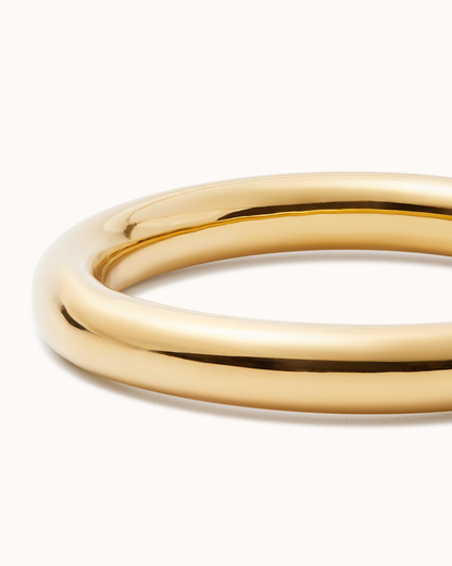 Chunky Bangle in Gold