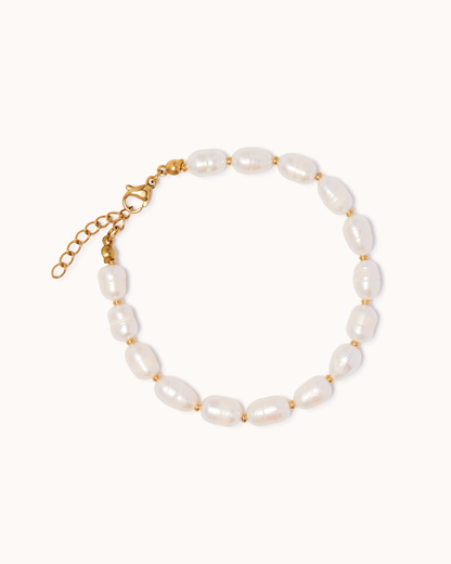 Freshwater Pearl Bracelet in Gold