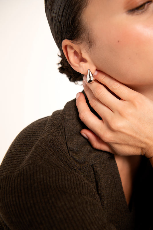 Medium Droplet Studs in Silver