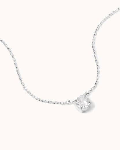 Solitaire Pendant Necklace in Silver