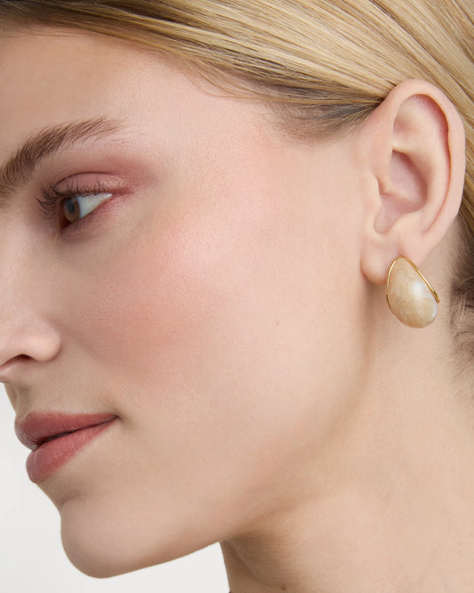 Resin Chunky Teardrop Hoop Earrings in Cream