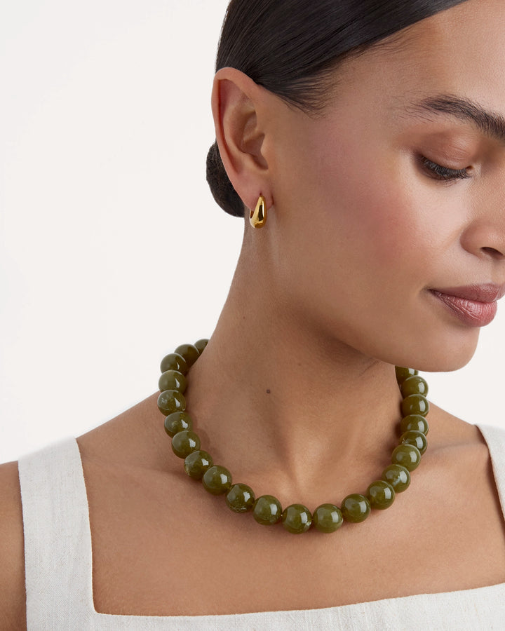 Waterproof Chunky Beaded Necklace in Green