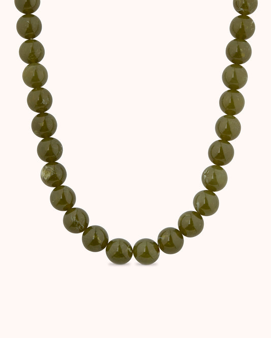 Waterproof Chunky Beaded Necklace in Green