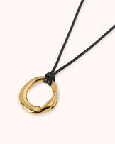 Chunky Circle Pendant Cord Necklace in Gold