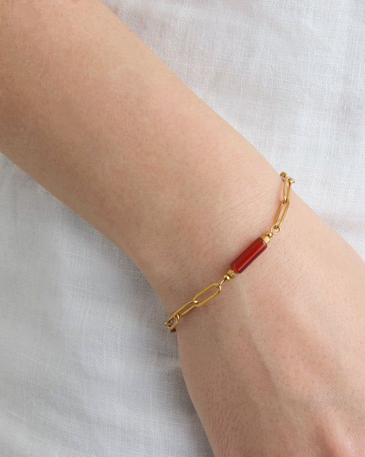 Waterproof Semi-Precious Link Bar Bracelet in Gold