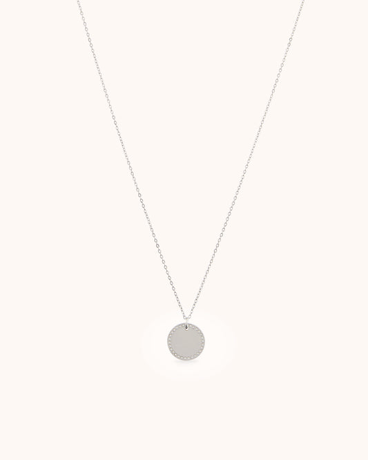 Circle Detailed Pendant Chain Necklace