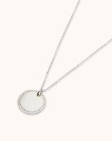 Circle Detailed Pendant Chain Necklace