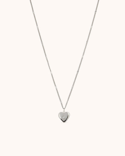 Heart Pendant Chain Necklace in Silver