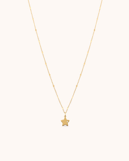 Cubic Zirconia Star Pendant Necklace in Gold