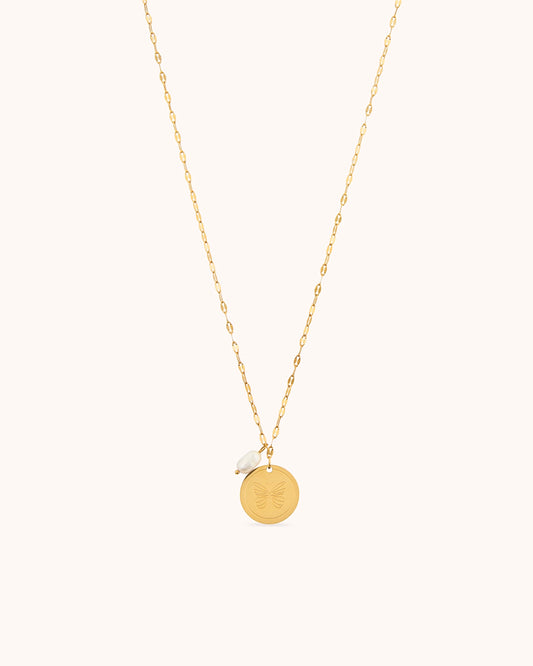 Pendant & Pearl Chain Necklace in Gold