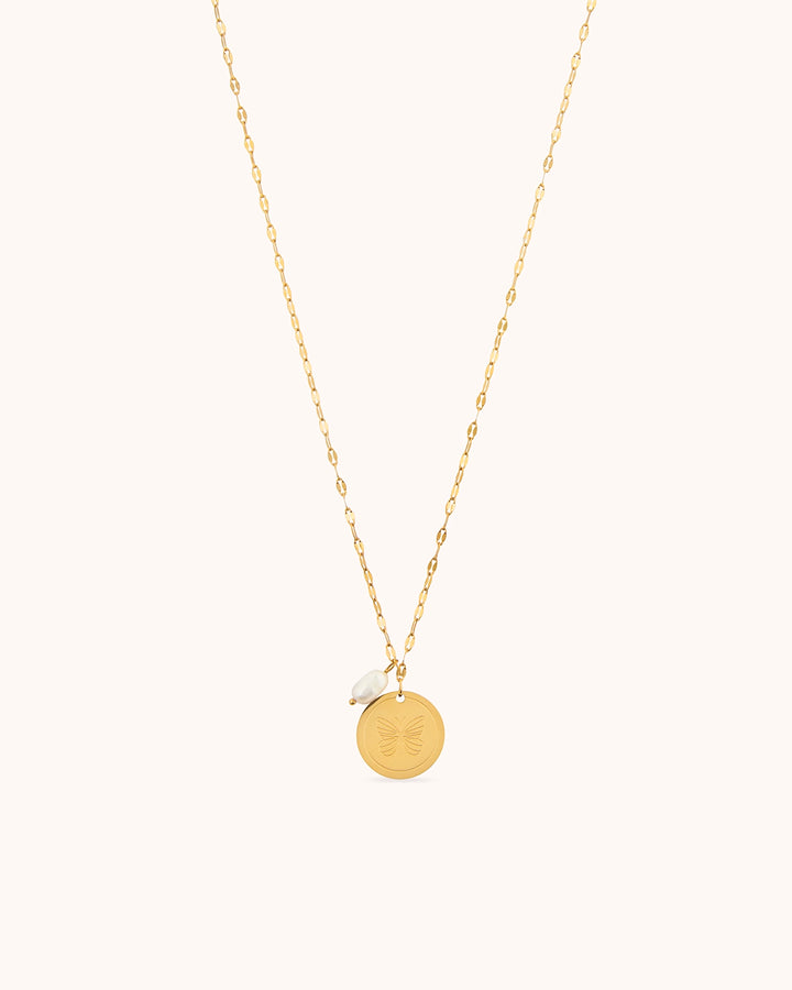 Pendant & Pearl Chain Necklace in Gold