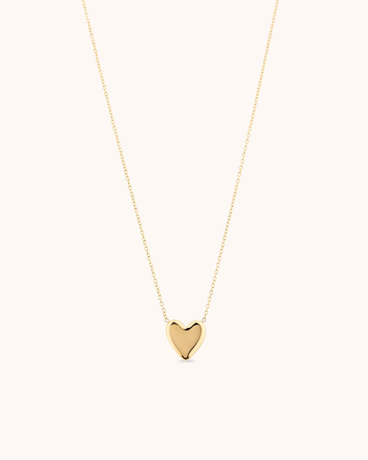 Heart Pendant Chain Necklace in Gold
