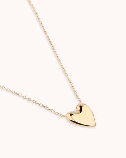 Heart Pendant Chain Necklace in Gold