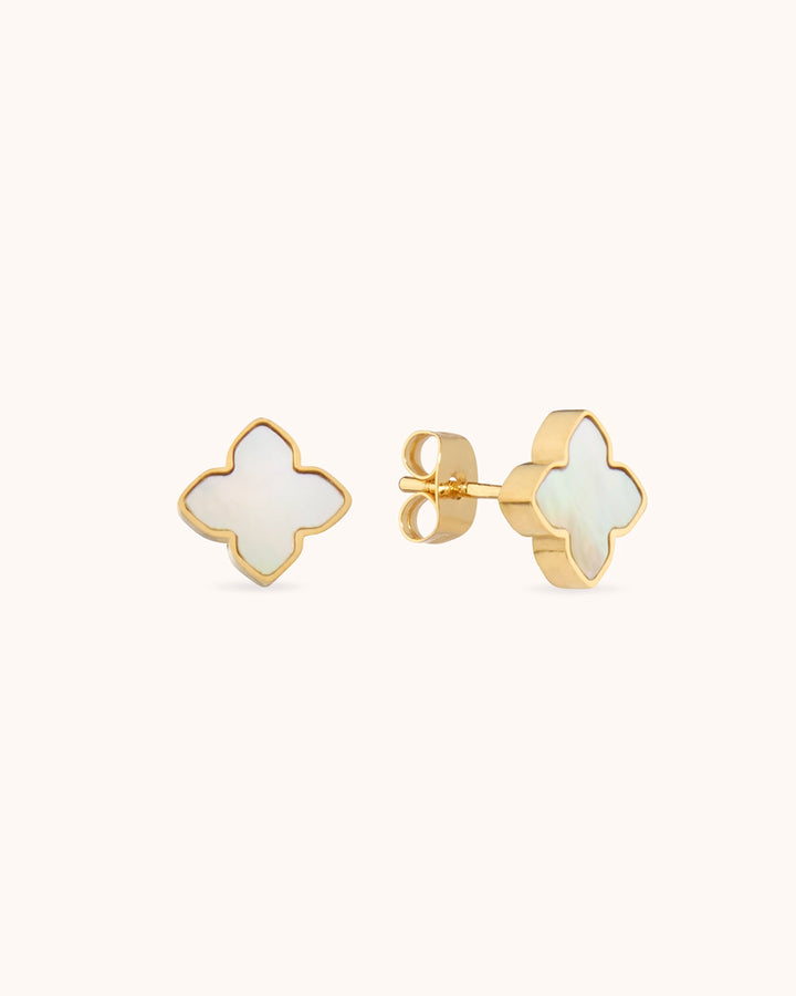 Shell Flower Stud Earrings in Gold