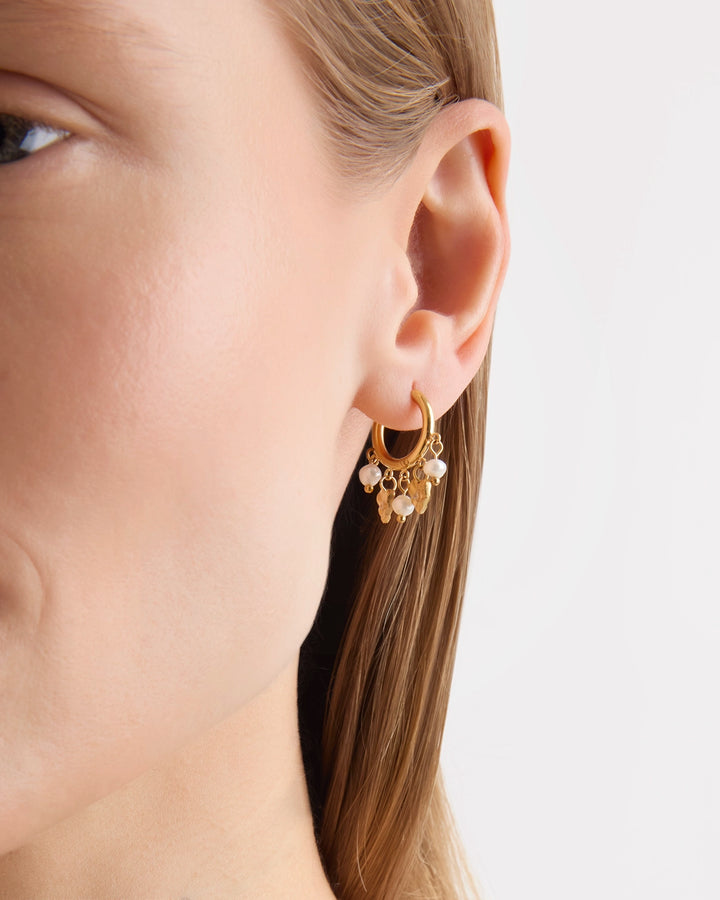 Freshwater Pearl Heart Charm Huggie Earrings in Gold