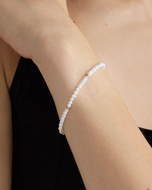 Freshwater Pearl Bracelet in Gold