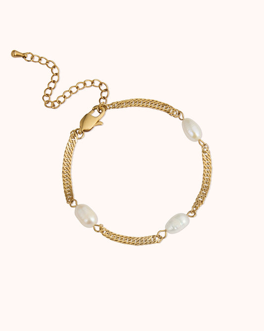 Freshwater Pearl Chain Bracelet in Gold