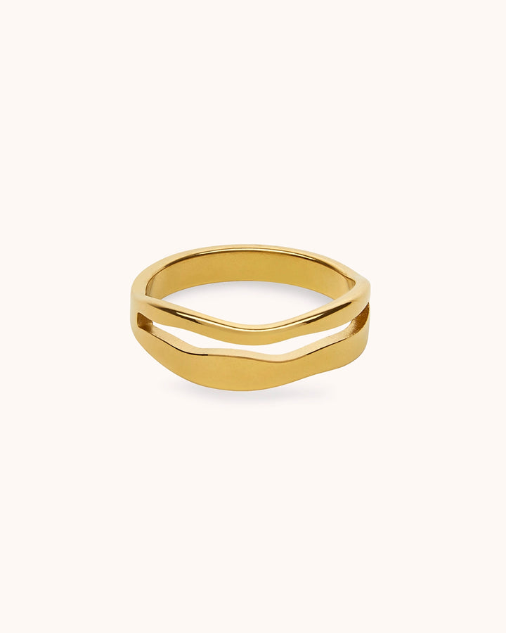 Waterproof Wavy Double Stack Ring in Gold