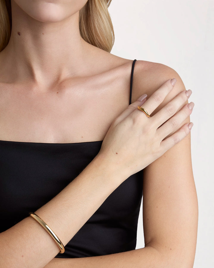 Waterproof Wavy Stacking Ring in Gold