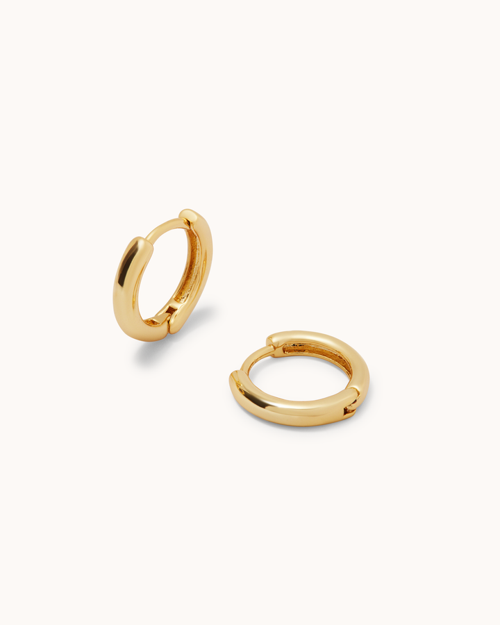 Mini Seamless Huggie Hoop Earrings in Gold