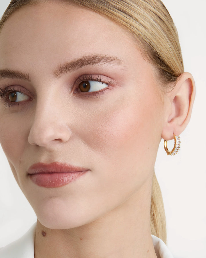 Thick Hoop Earrings in Gold