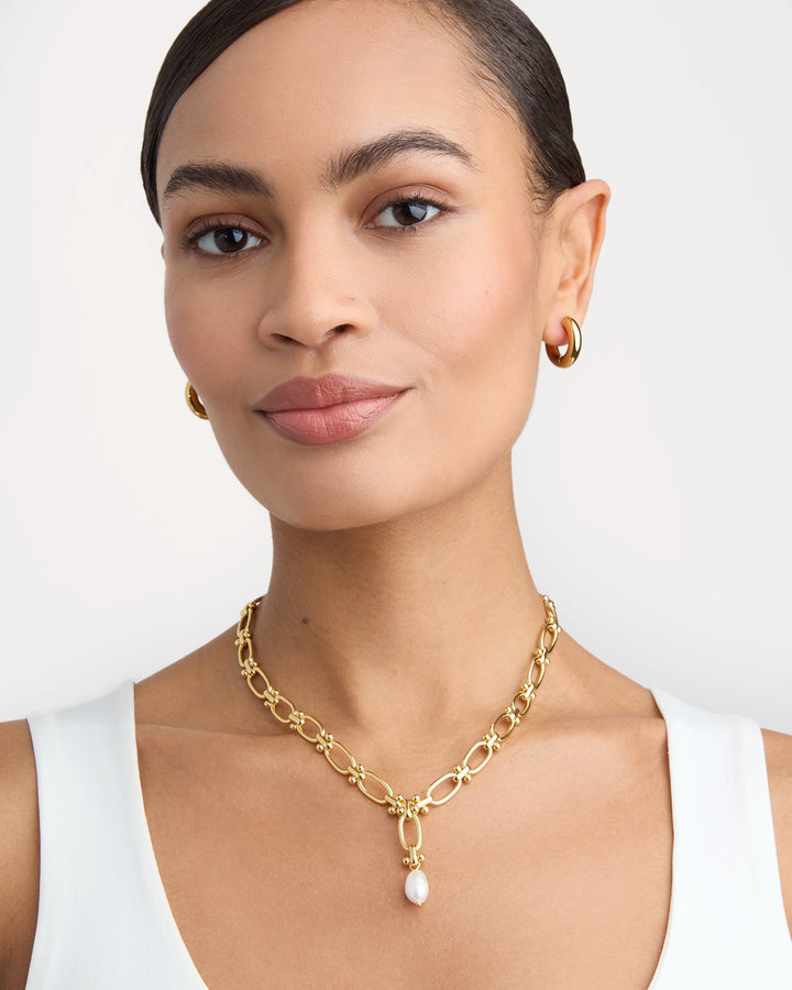 Pearl Chain Necklace in Gold