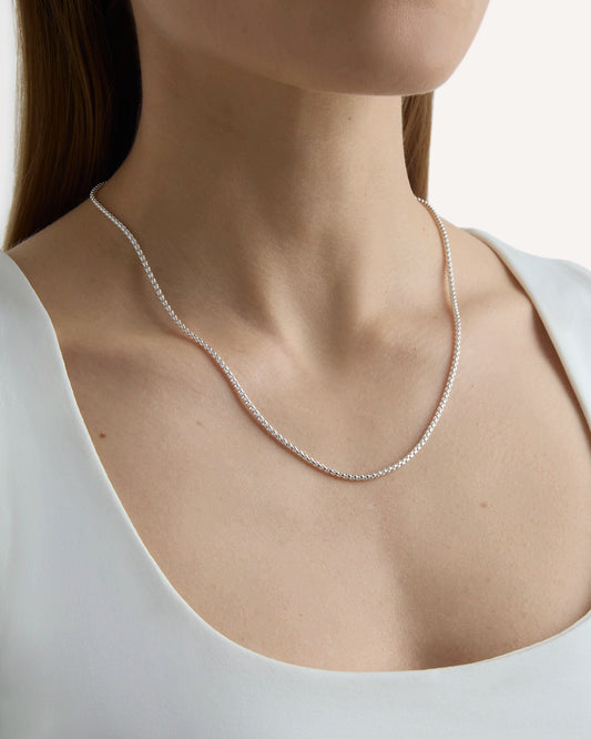 Thin Chain Necklace in Silver