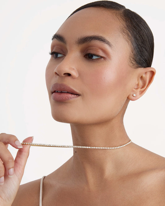 Round Tennis Necklace in Gold